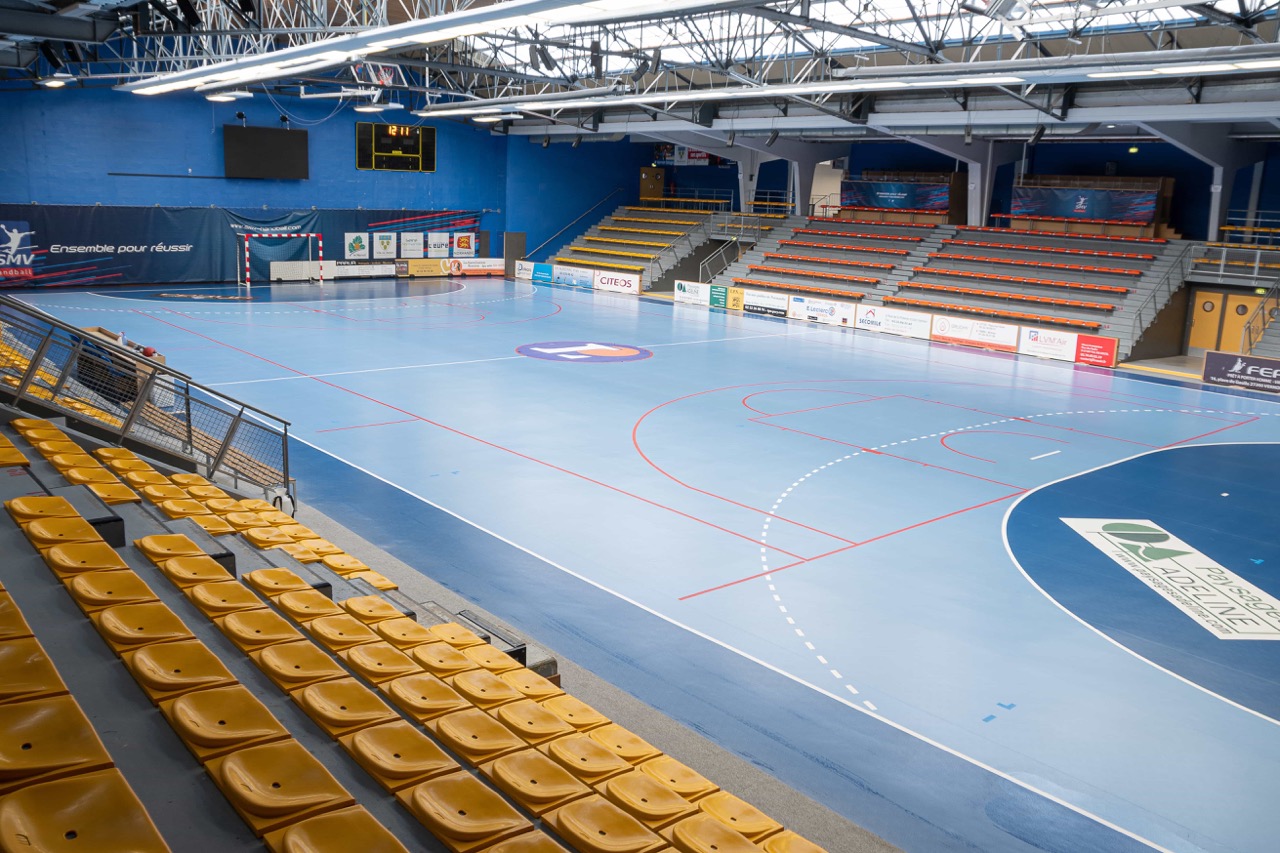 Salle-omnisport-format-paysage-2