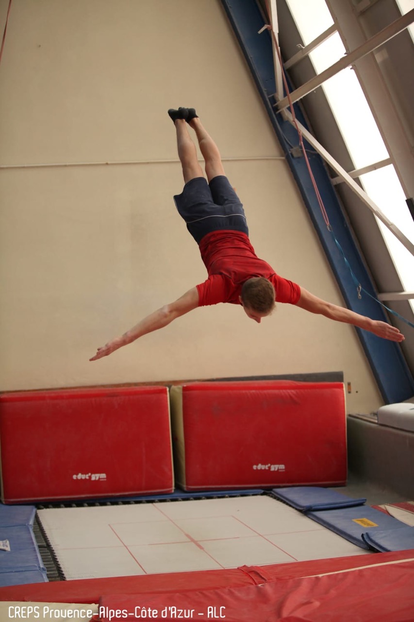 trampoline-Gymnase-Pierre-Brochard