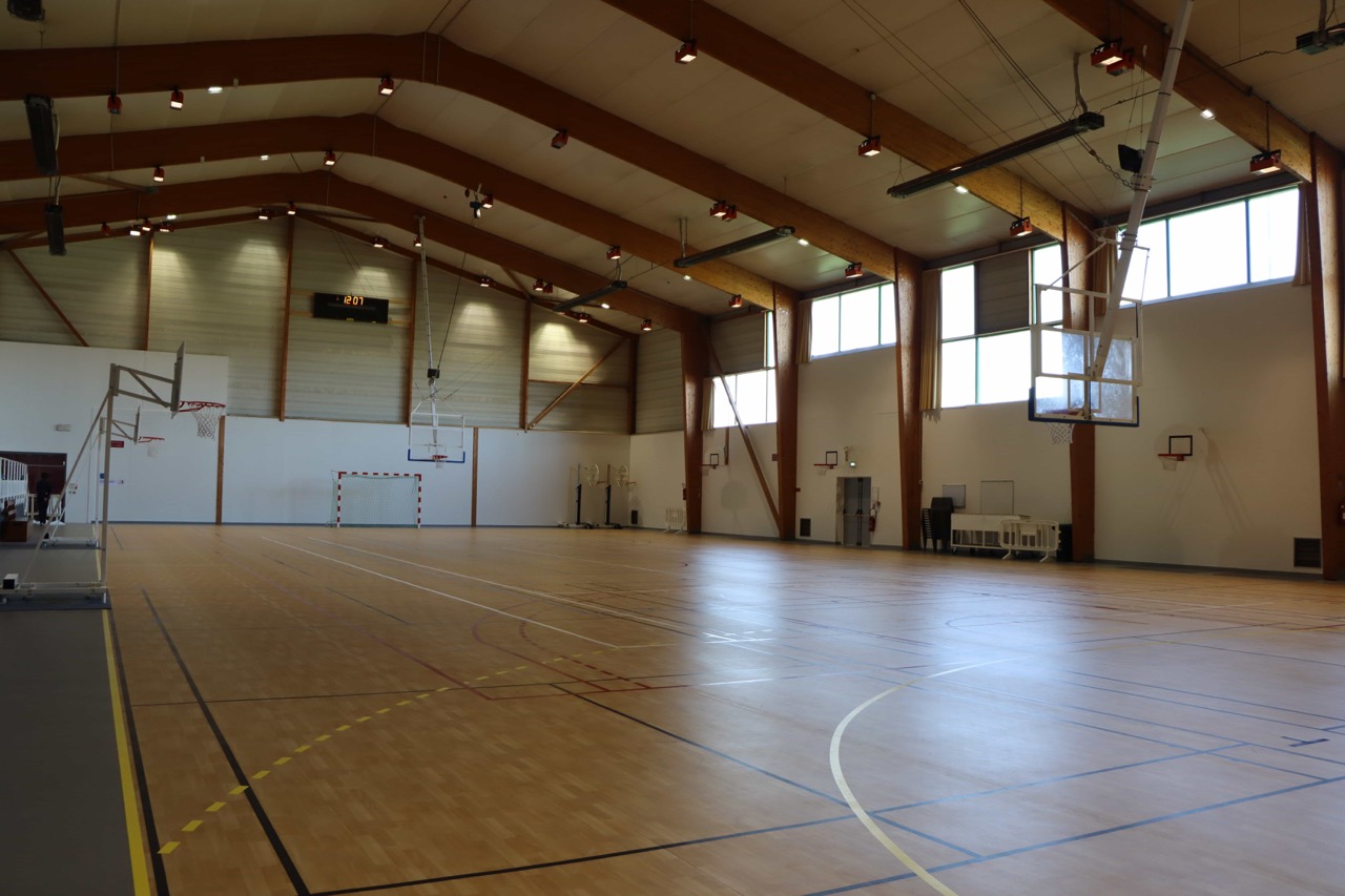 1_COMPLEXE-ALAIN-BURBAN