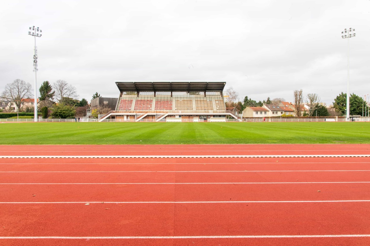 11-Piste-dathletisme-decouverte