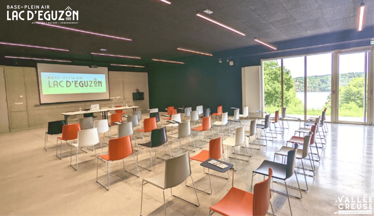 12-BPA-lac-Eguzon-salle-de-conference-1