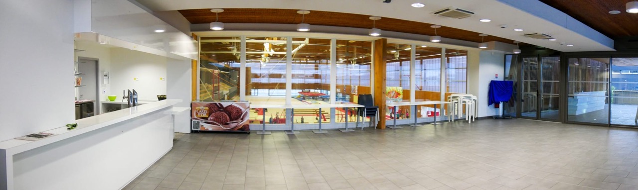 12-Salle-de-reception-terrasse