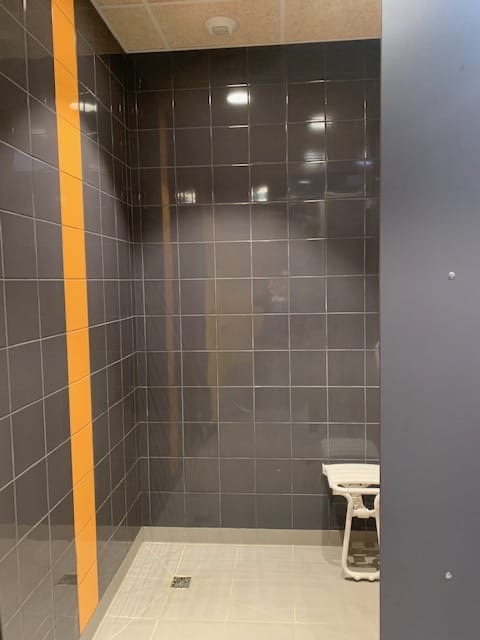 15-Douche-Handi