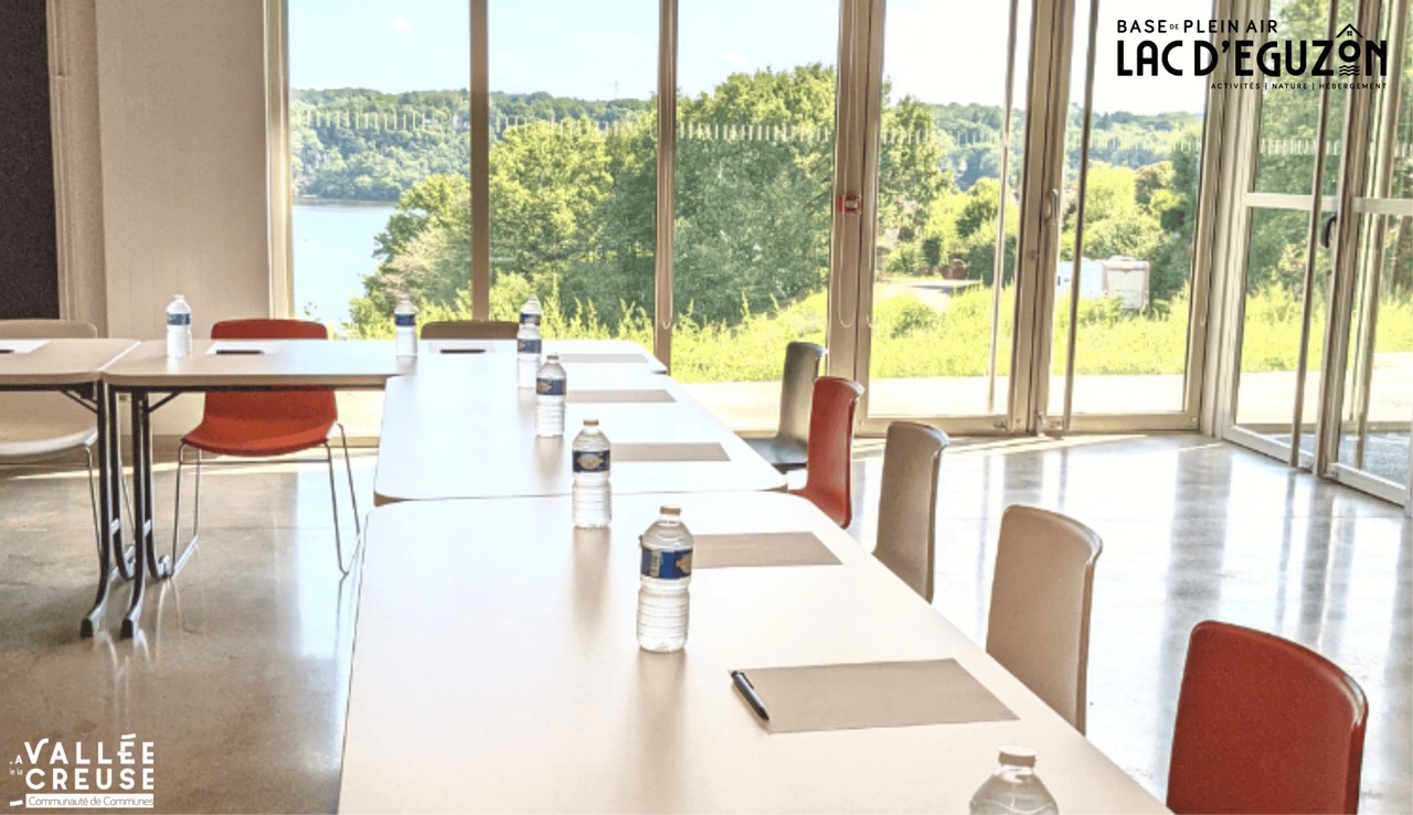 16-BPA-lac-Eguzon-salle-de-conference-4