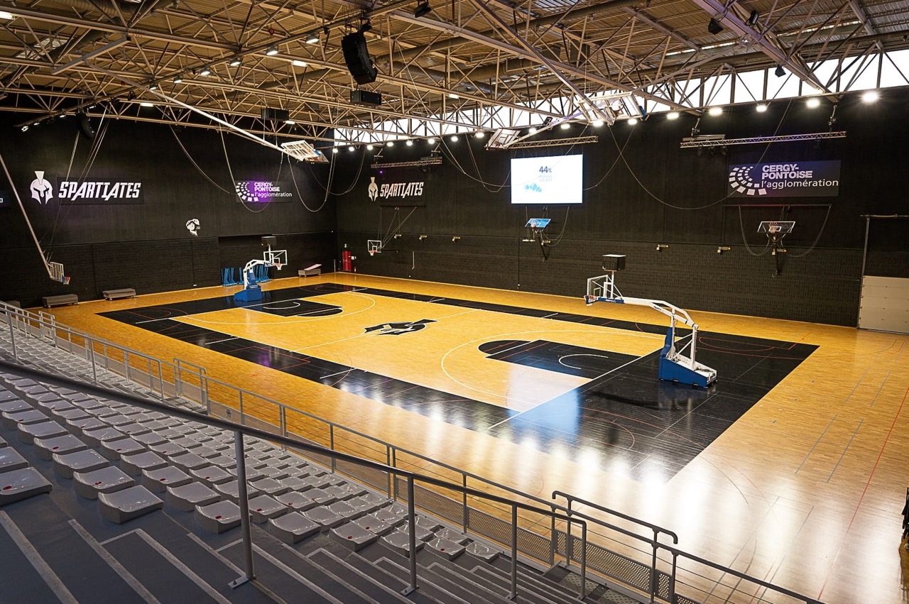 1804px_DSC_1092_ComplexeIndoor_LD_CACP-min