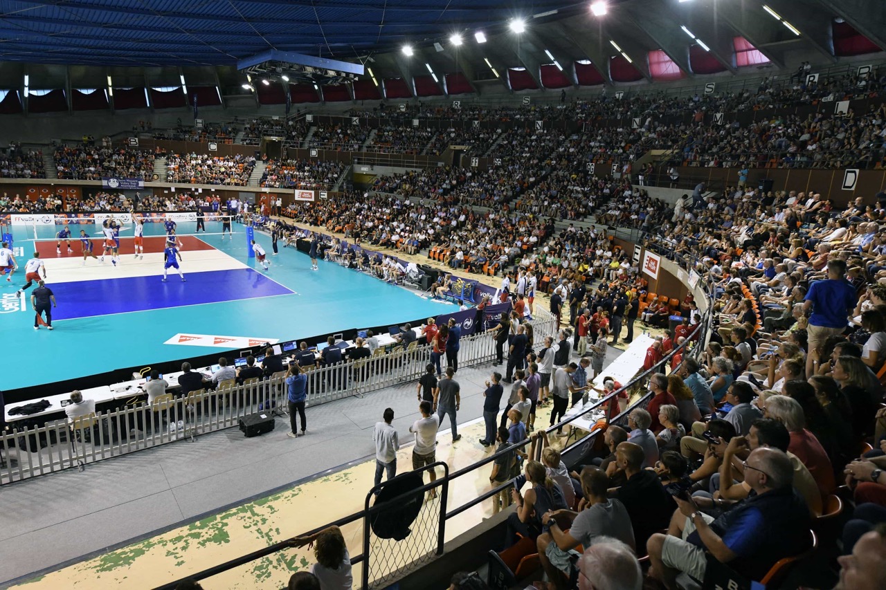 2-Soucoupe-France