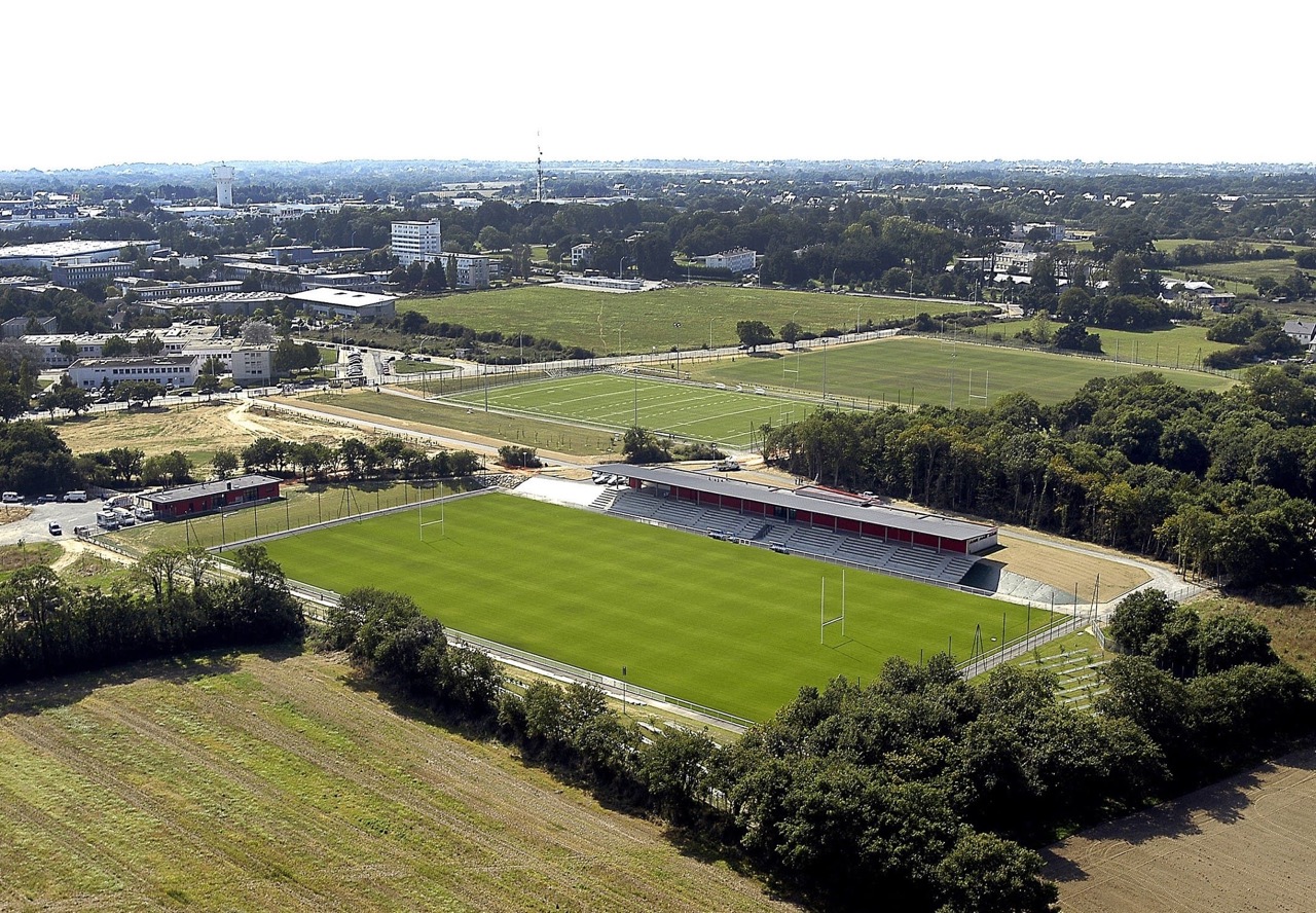 2-Stade-pre-hembert-vue-aerienne-1