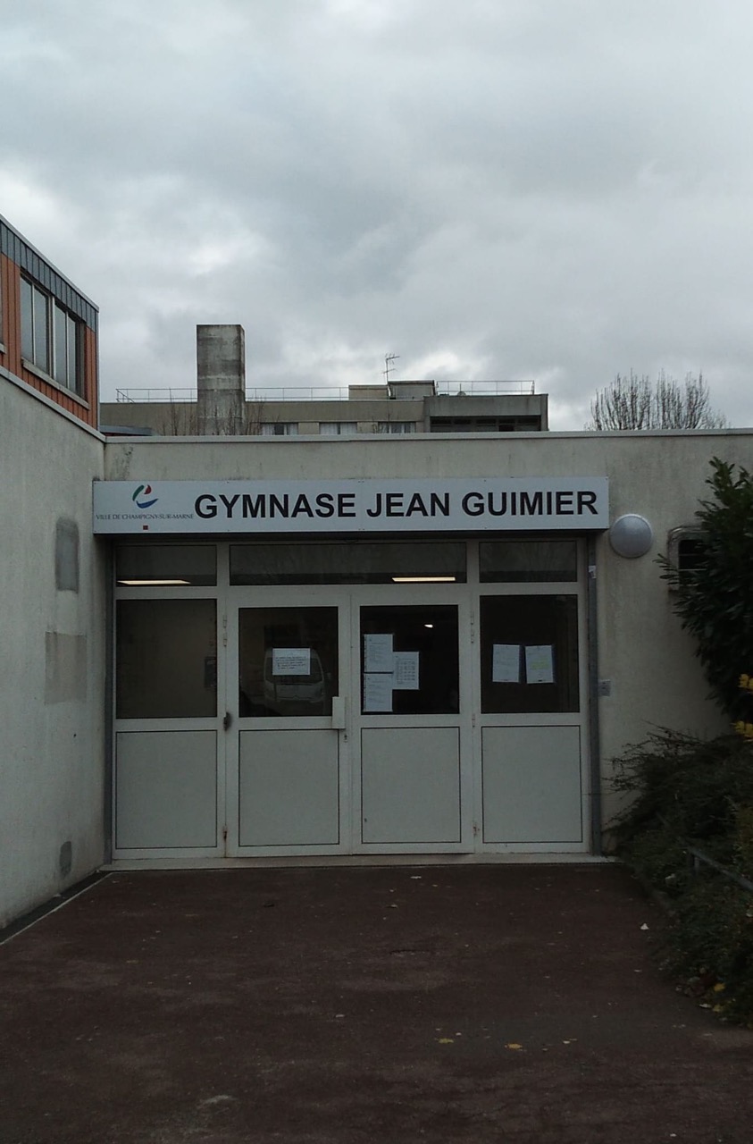 2-Vue-exterieure-de-face-1