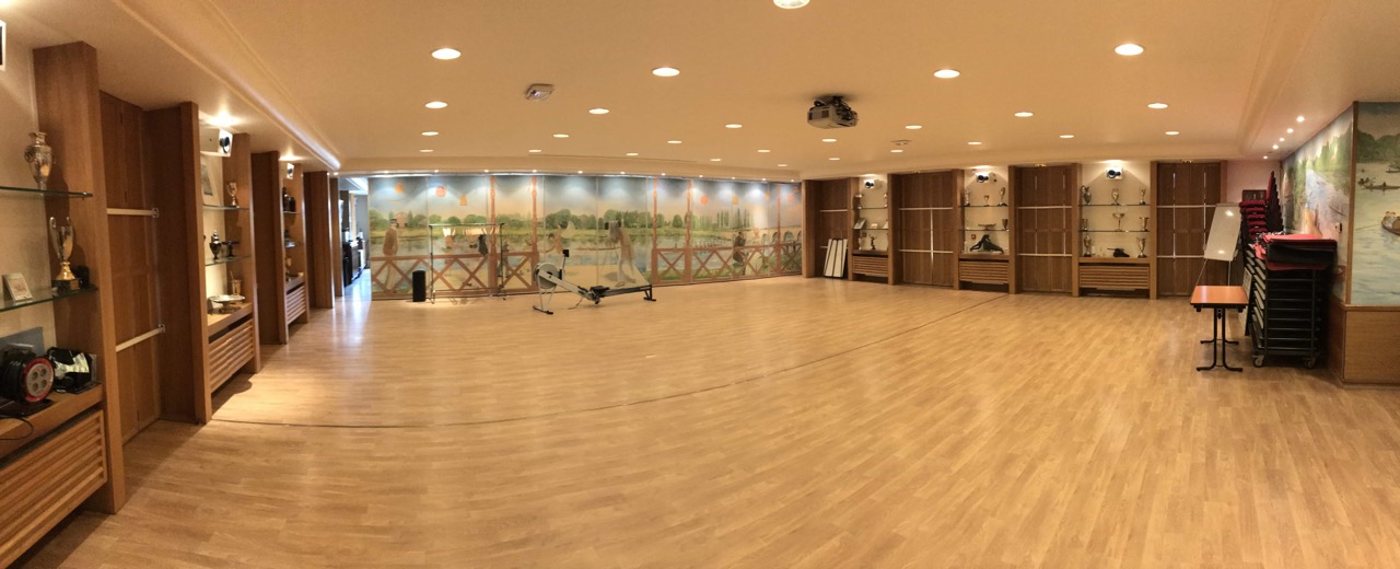 3-Salle-de-visionnage-video