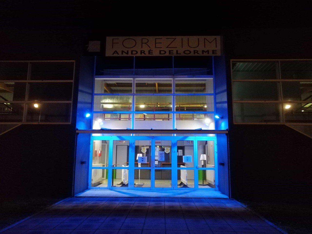 5.Entree-salle-du-Forezium