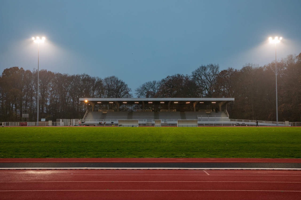 5-Vue-de-laire-de-jeu-exterieur-eclairee