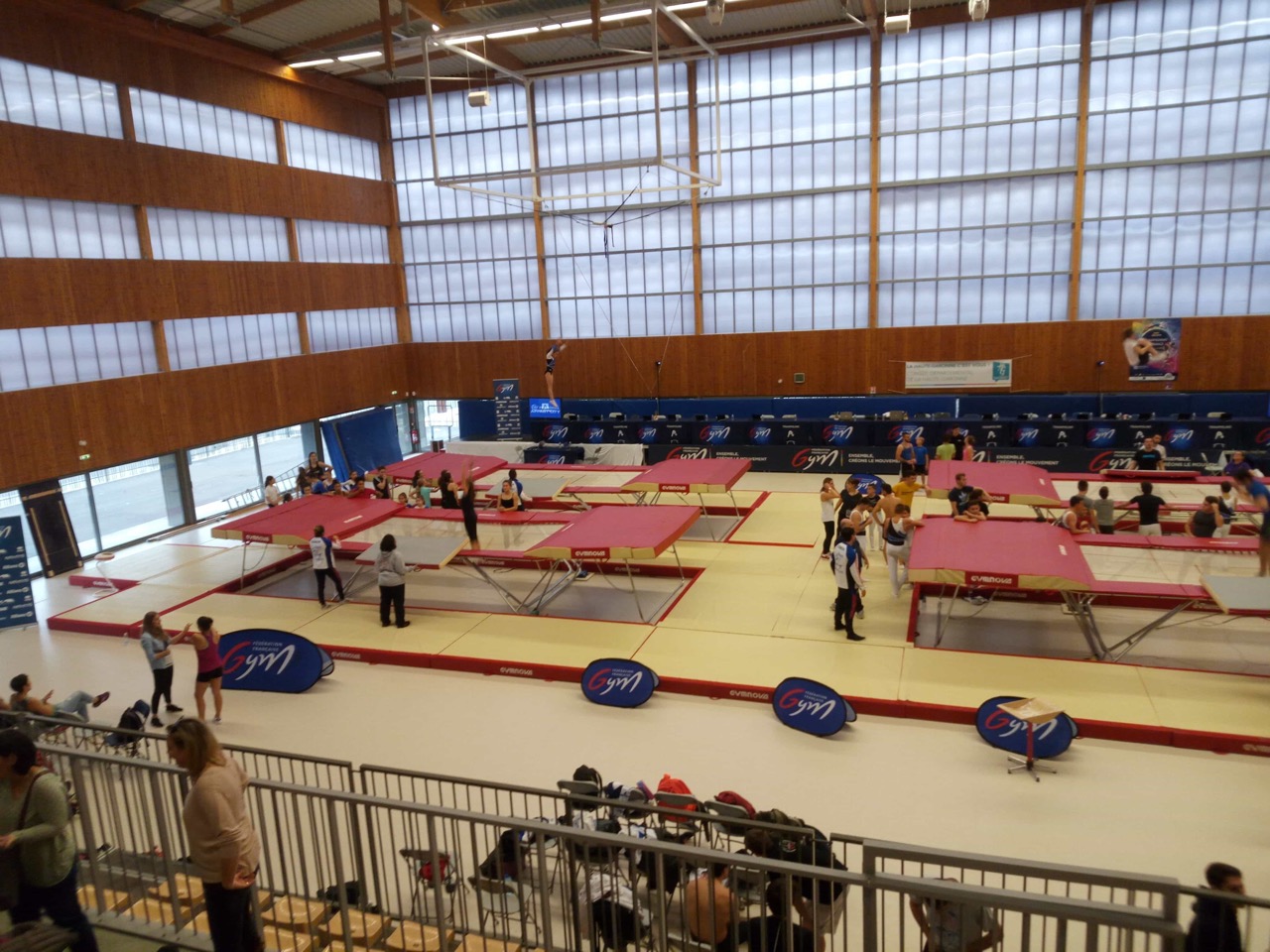 8-Master-Trampoline