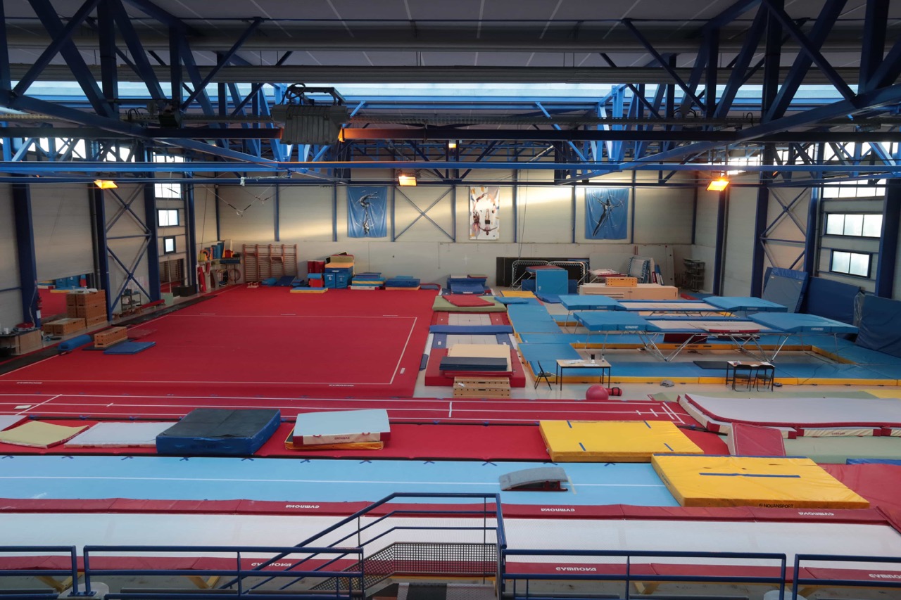 Acrobatic-Gymnastics-Tumbling01