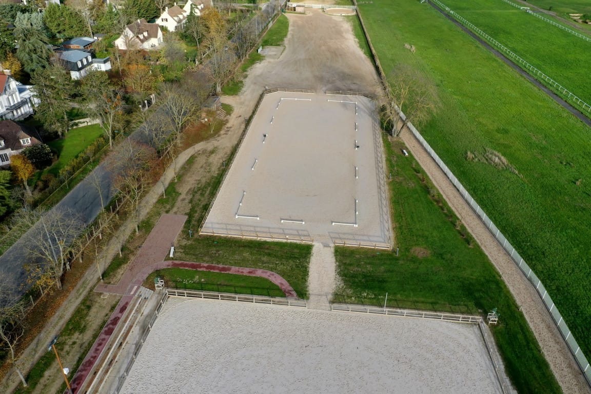 carriere-de-dressage-©camara-sympaclub