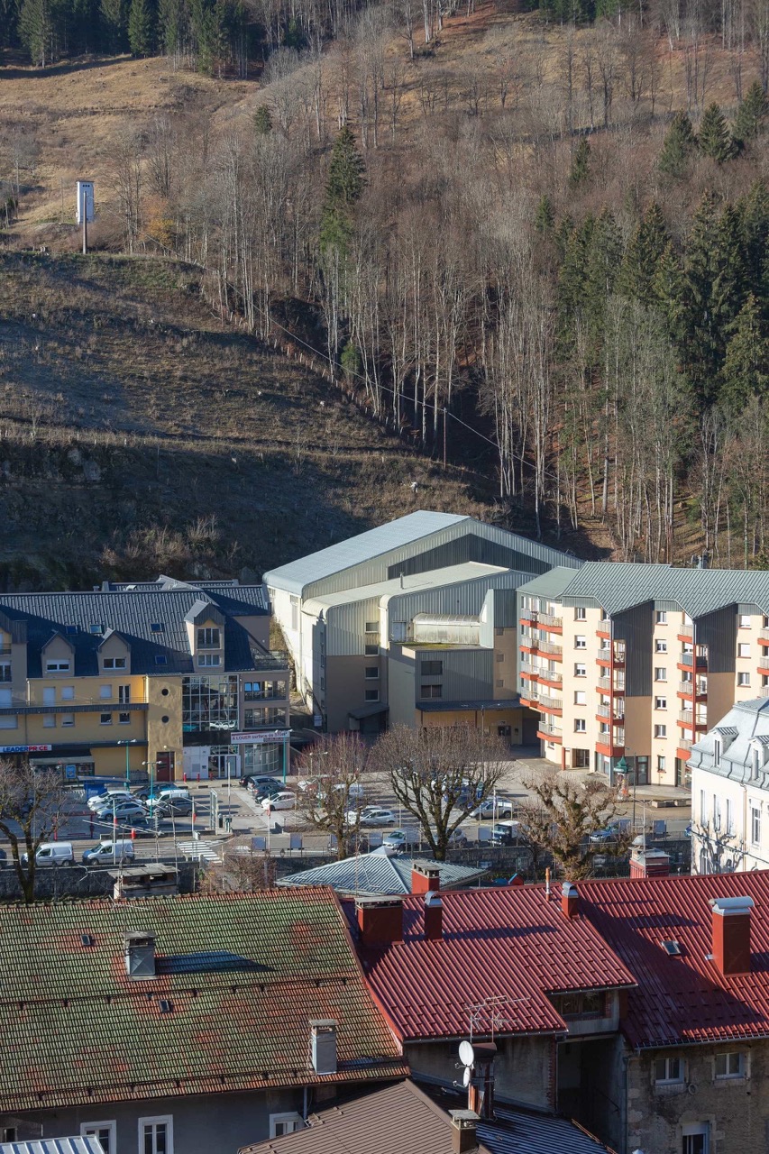 CPJ-Hauts-de-Bienne-Exterieur-gymnase-R