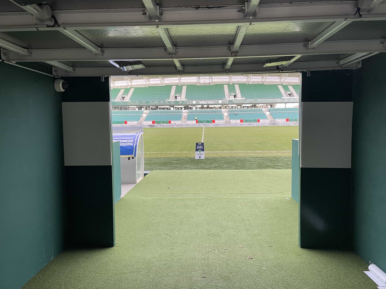 Entree_Terrain_Stade_Hameau_Pau