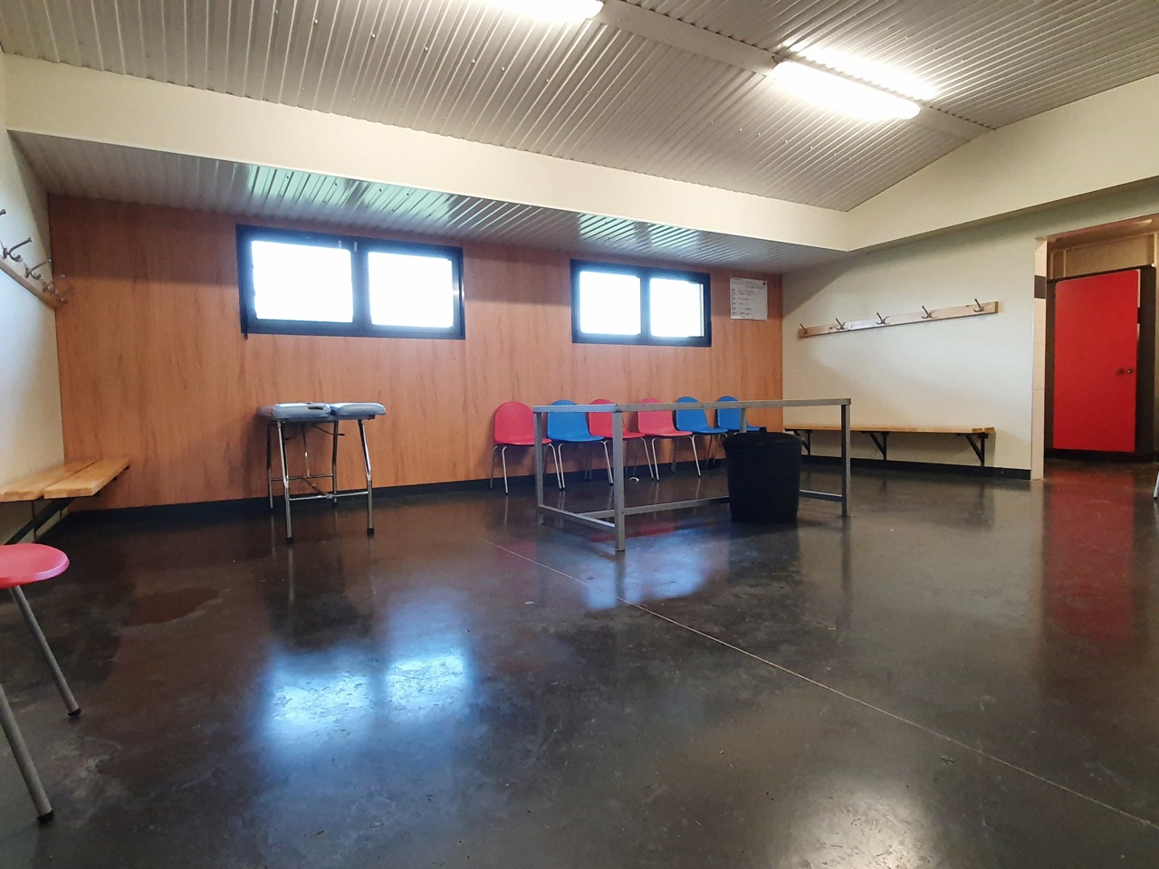 EnvolStadiumAndrezieux-Boutheon2019-novembre-13_EnvolStadiumVestiaire20191113_095000-