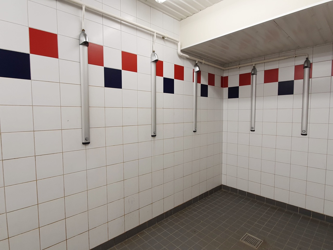 EnvolStadiumAndrezieux-BoutheonDouche2