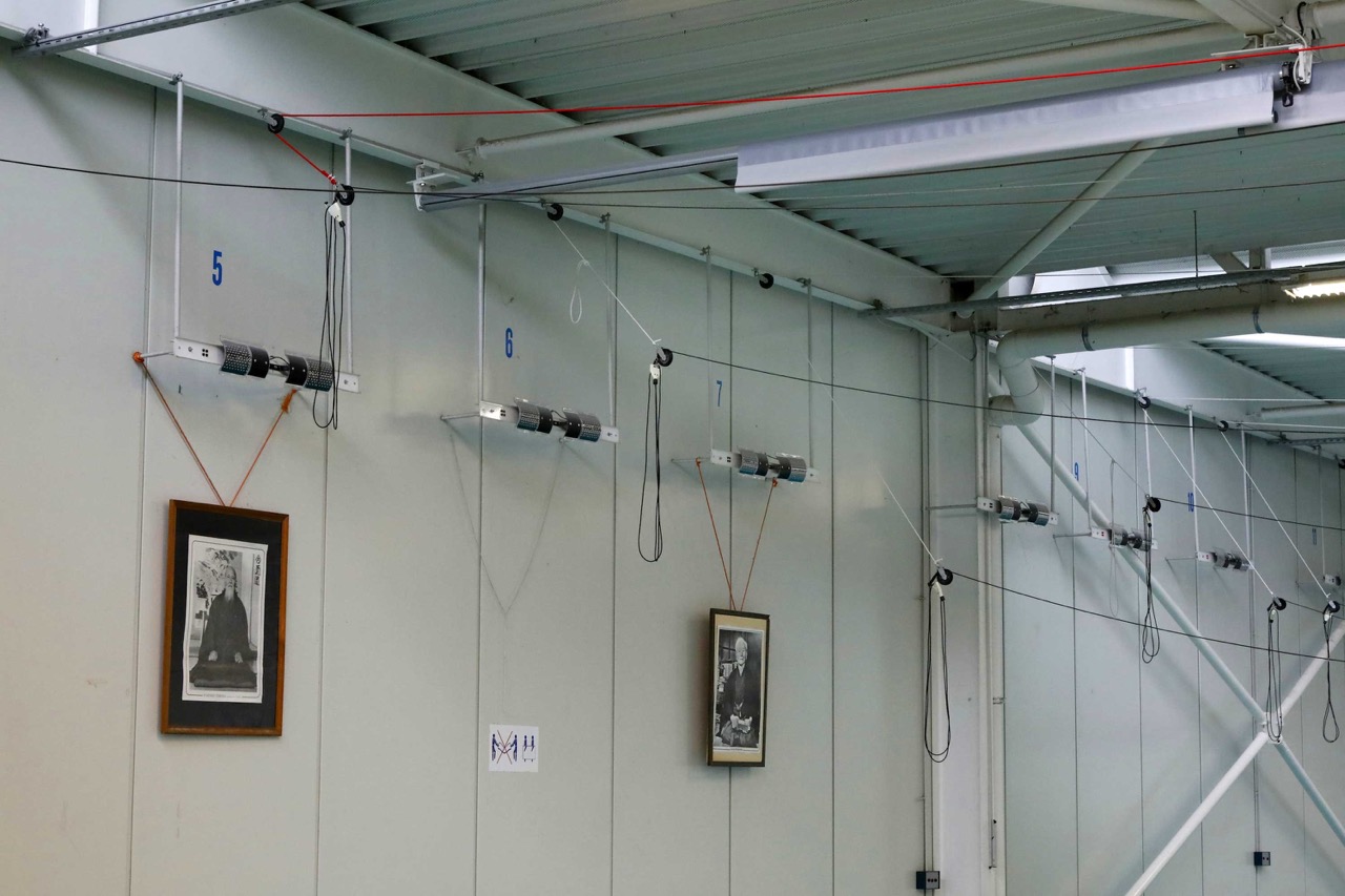 Fencing-pistes-touch-detection-system