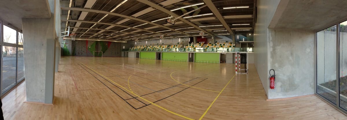 Gymnase-des-Lavandieres-vue-cote-baies-vitrees