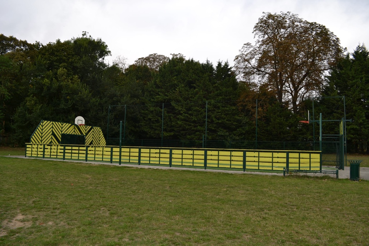 Le-City-Stade-dans-le-Parc-dHanneucourt