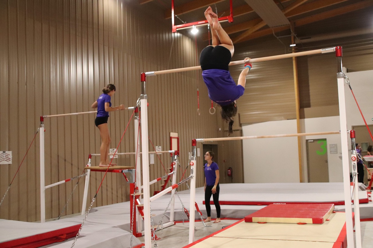 Nueil-Les-Aubiers_complexeRonde_Gymnase3