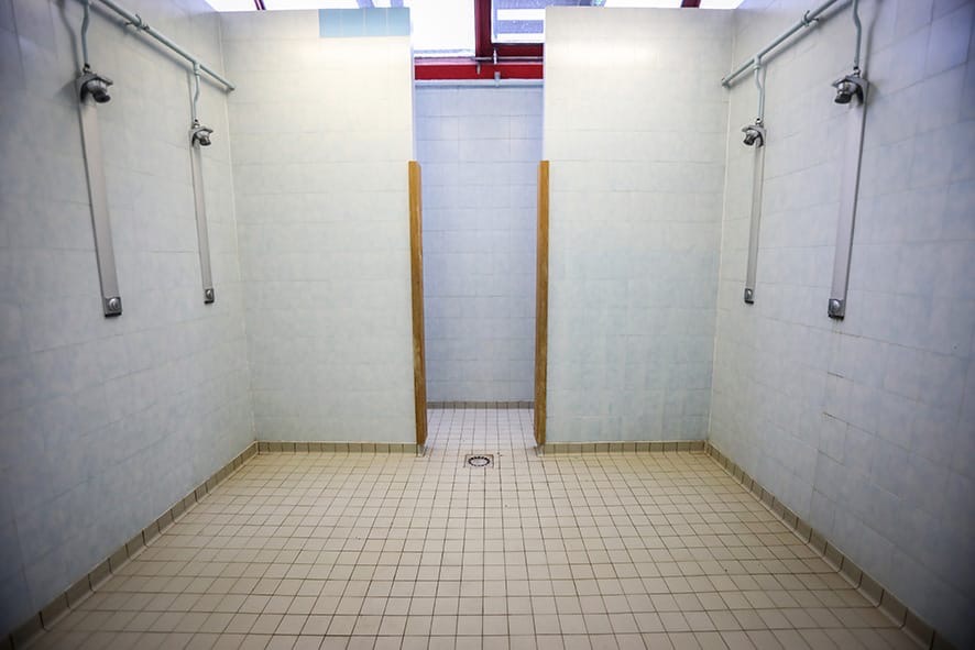 Palais-des-sports-Douches