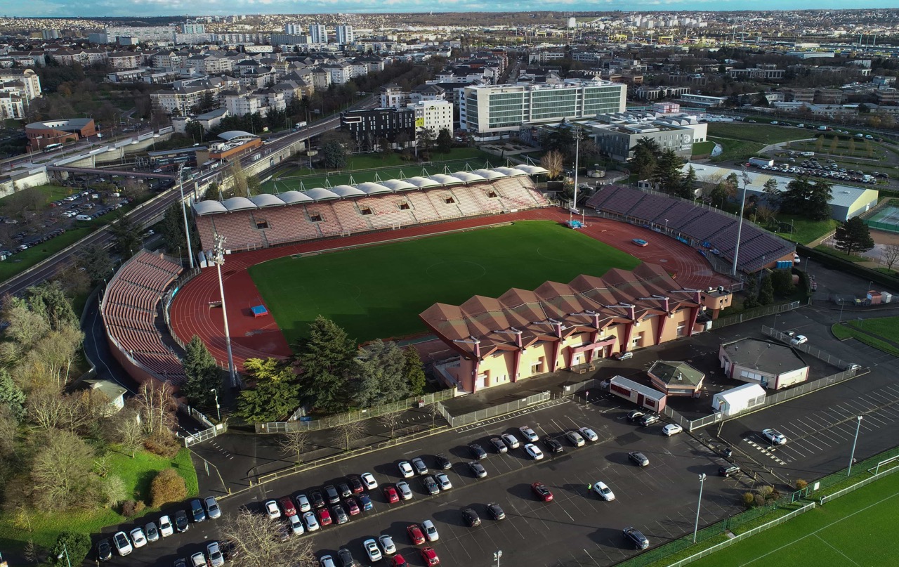 Parc-des-Sports-Duvauchelle0013