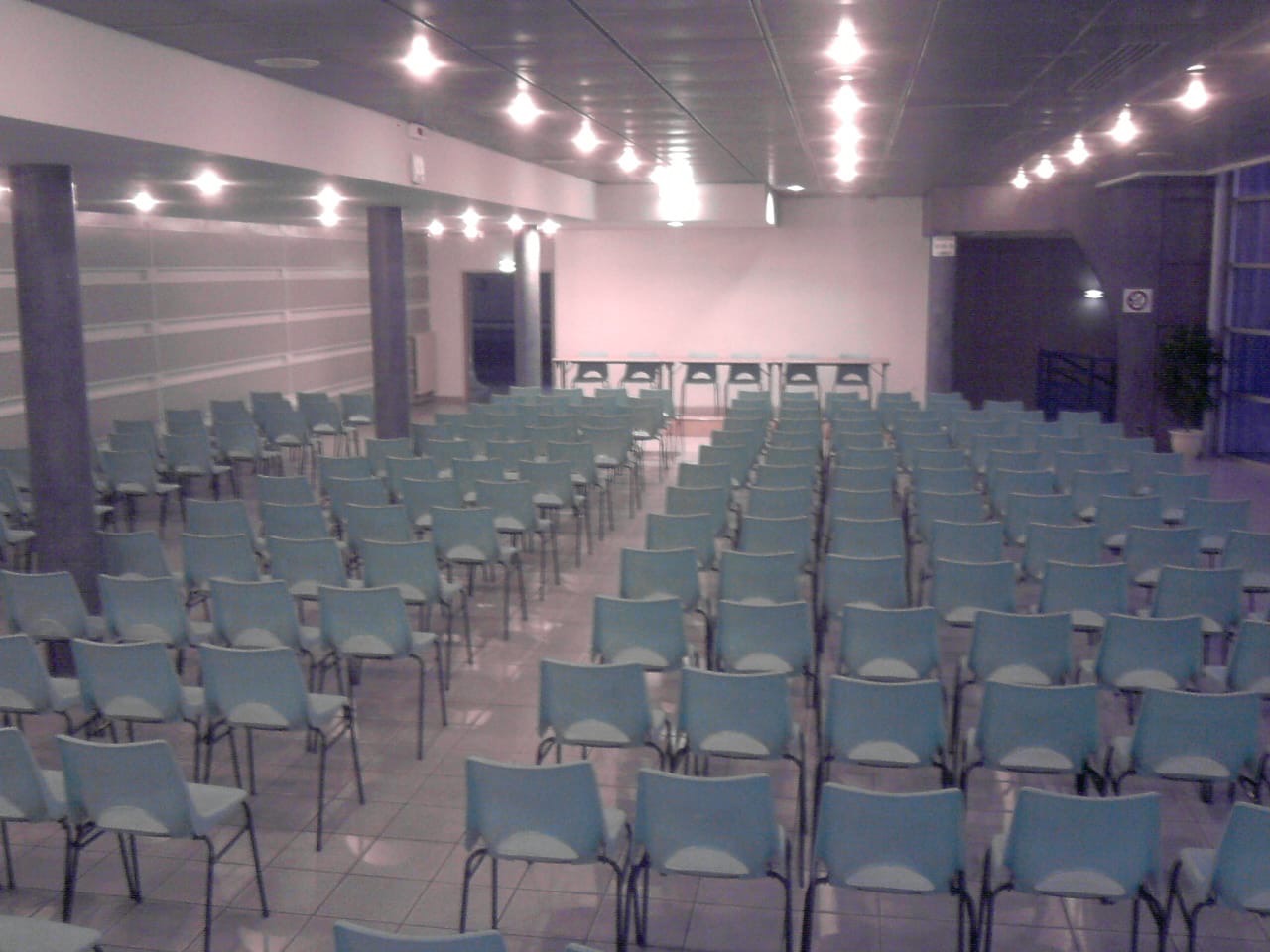 salle-de-reunion-config-conference