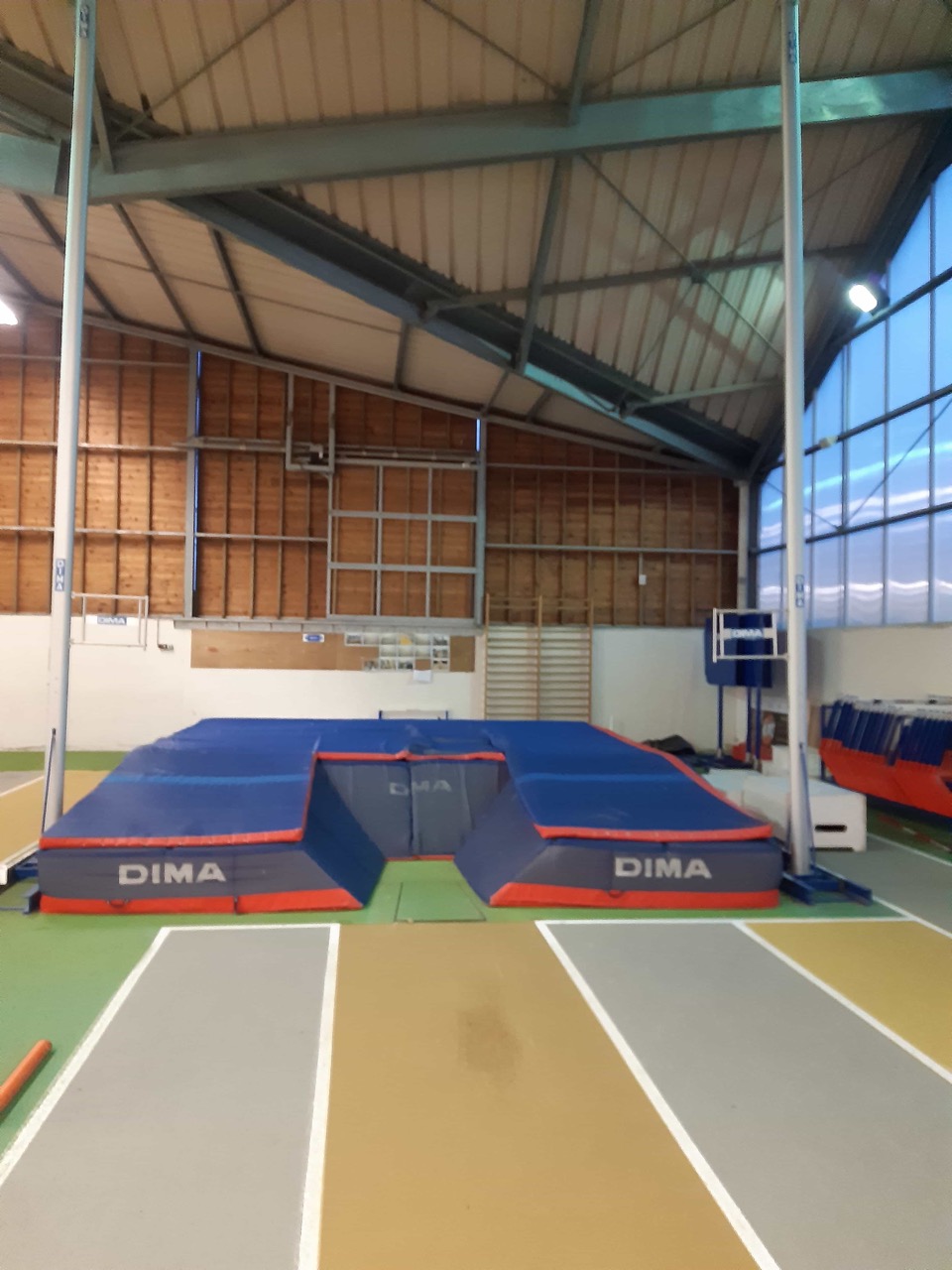 salle-indoor-sautoir