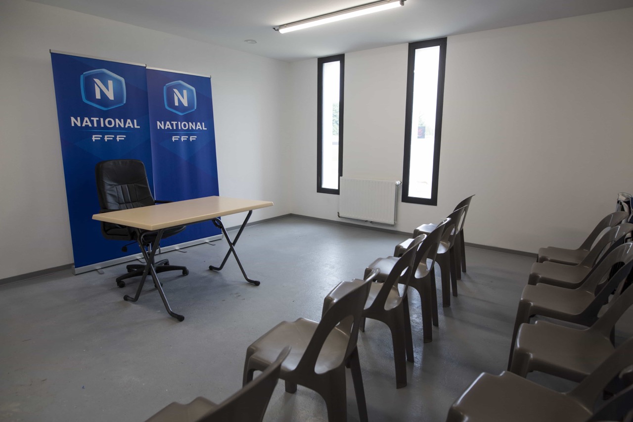 Salle_presse_Nouste_Camp_Pau