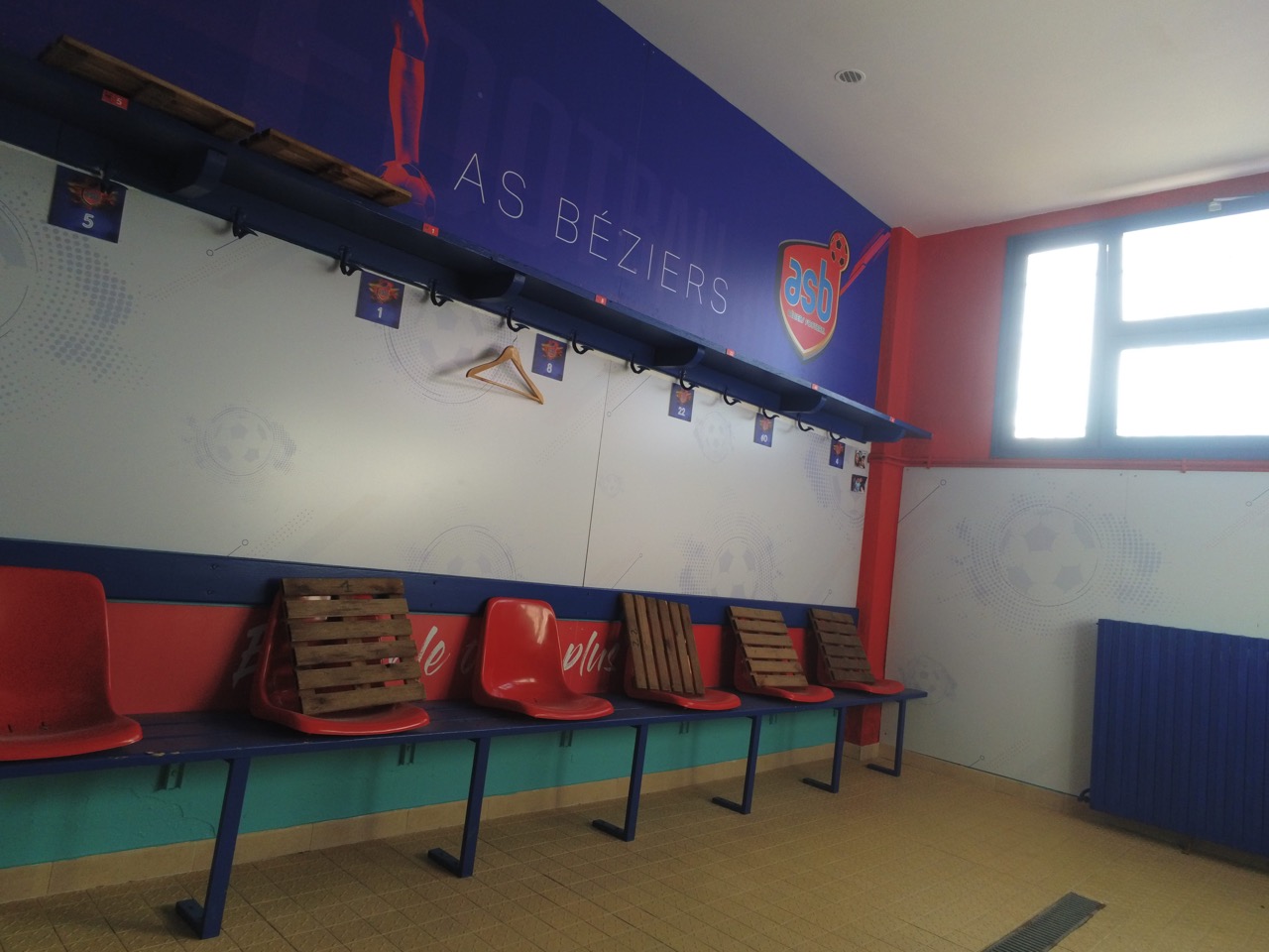 Sauclieres-vestiaire-1
