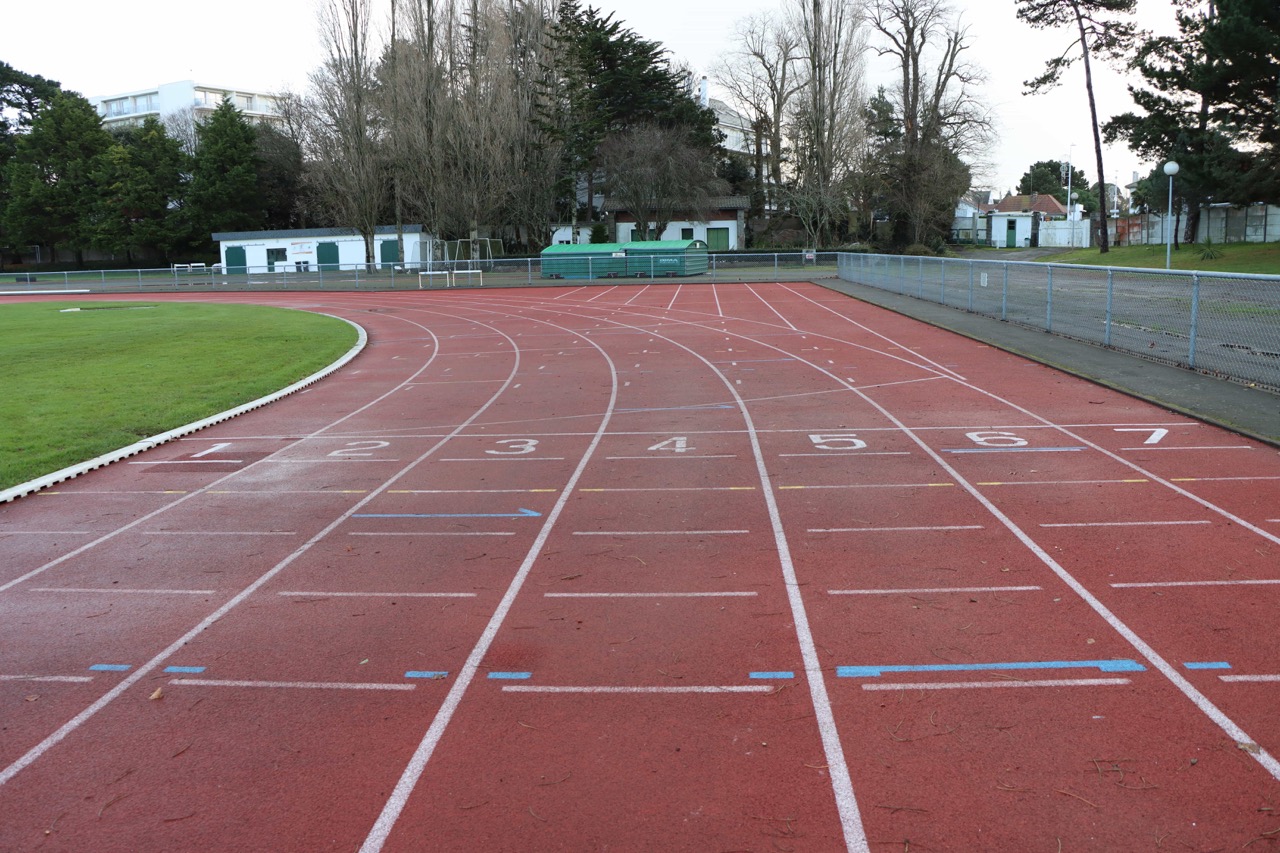 STADE-MOREAU-DEFARGES-3