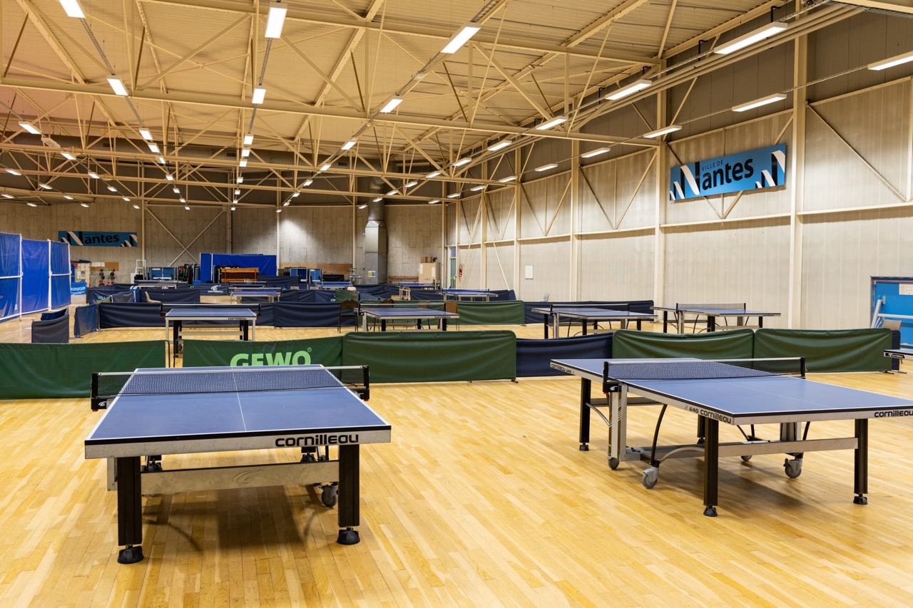 VN_CS-MANGIN-BEAULIEU_Salle-tennis-de-table_aire-de-jeux-3