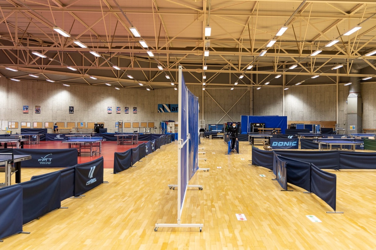 VN_CS-MANGIN-BEAULIEU_Salle-tennis-de-table_aire-de-jeux-4