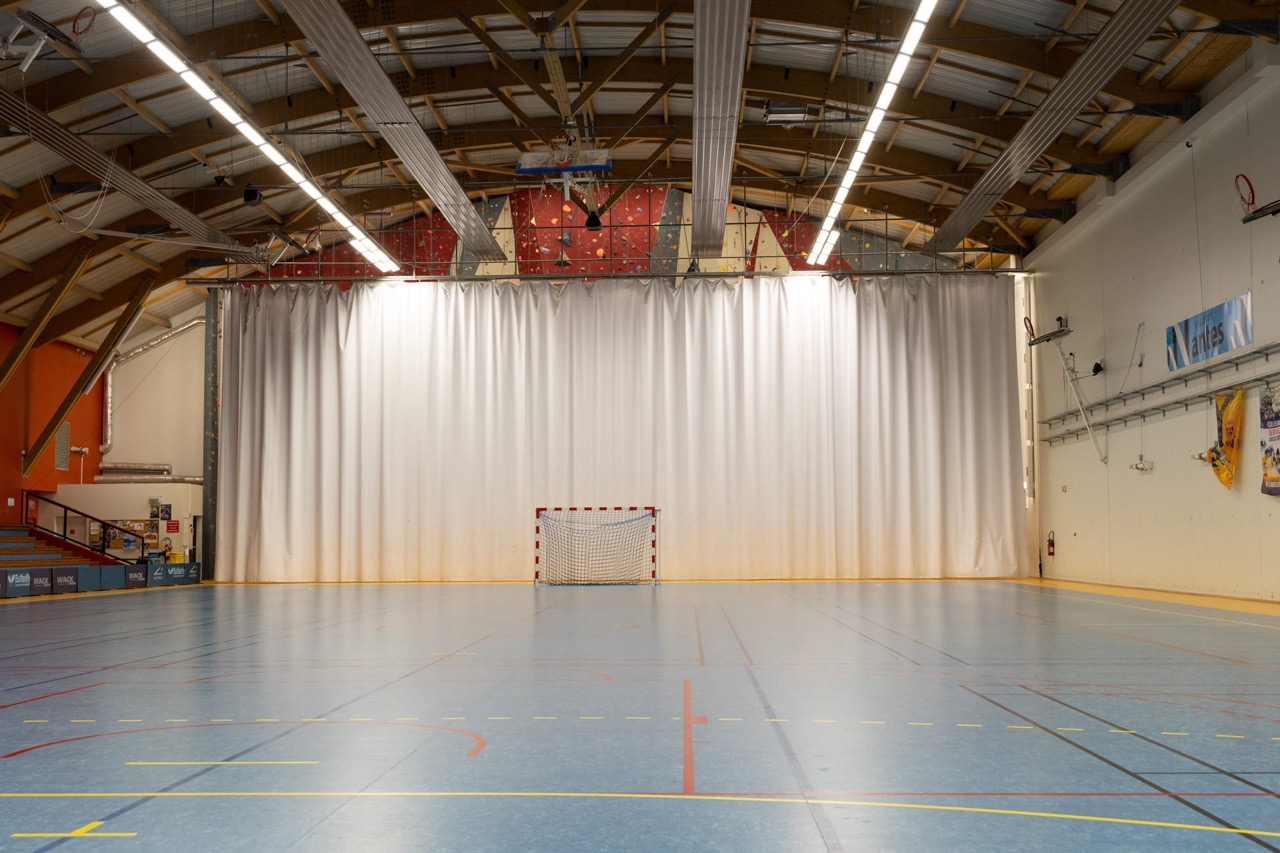 VN_GYMNASE-BOTTIERE-CHENAIE_grande-halle-3
