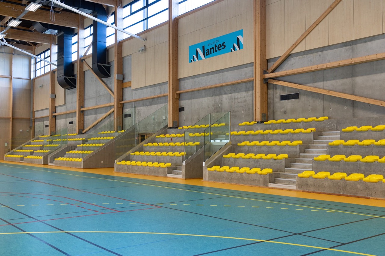 VN_GYMNASE-JEAN-VINCENT_Salle-multisport-tribunes-1