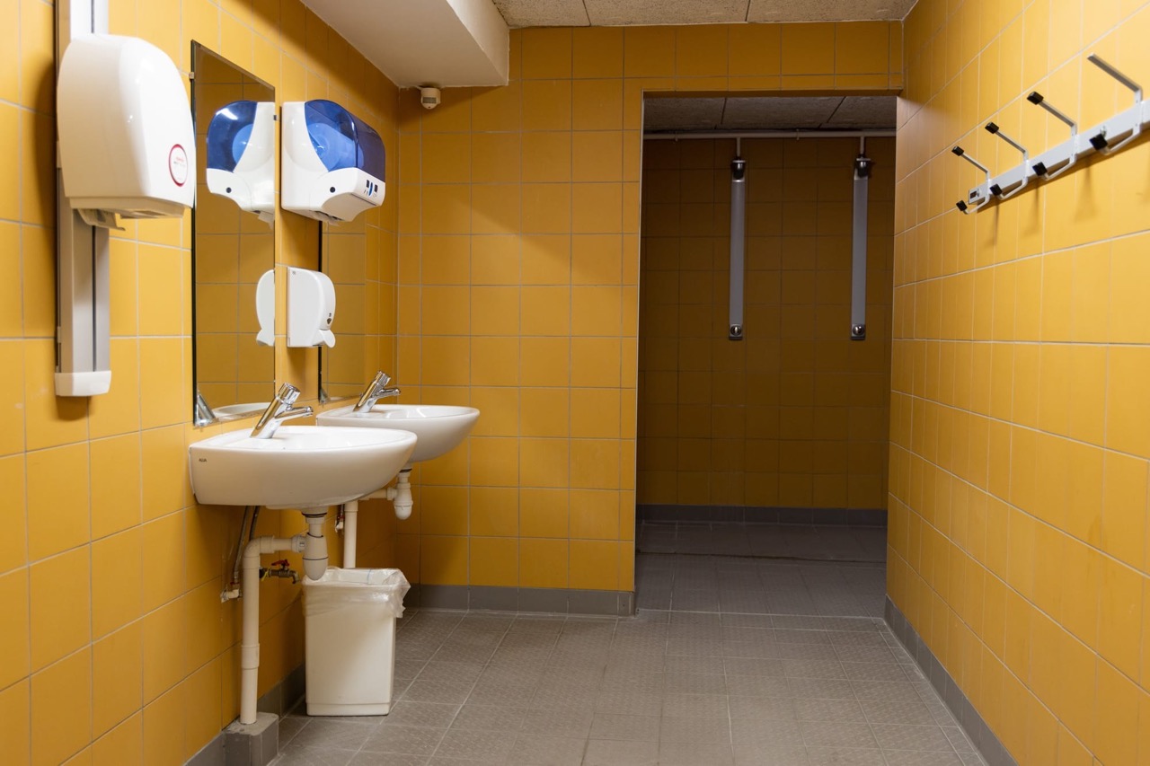 VN_STADE-MARCEL-SAUPIN_Vestiaires-douches-2
