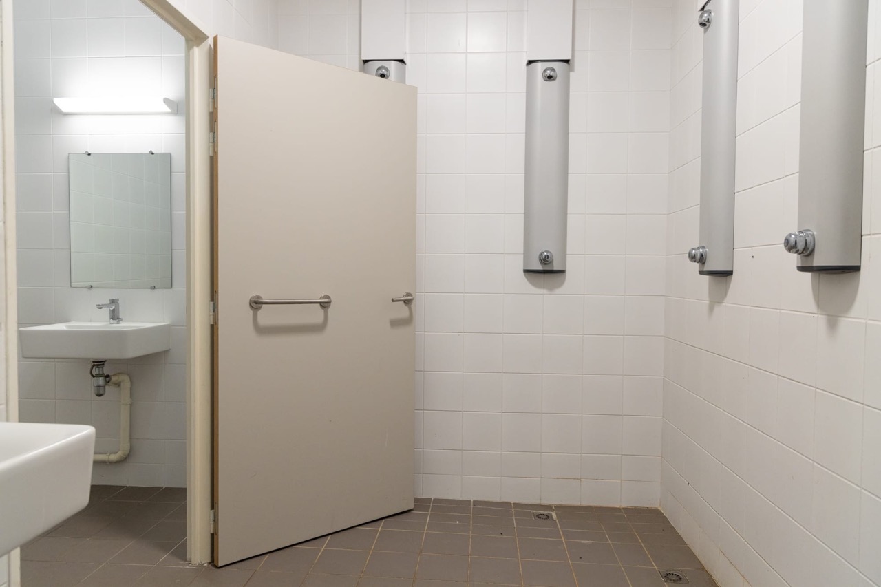VN_STADE-MICHEL-LECOINTRE_Vestiaire-douches-3