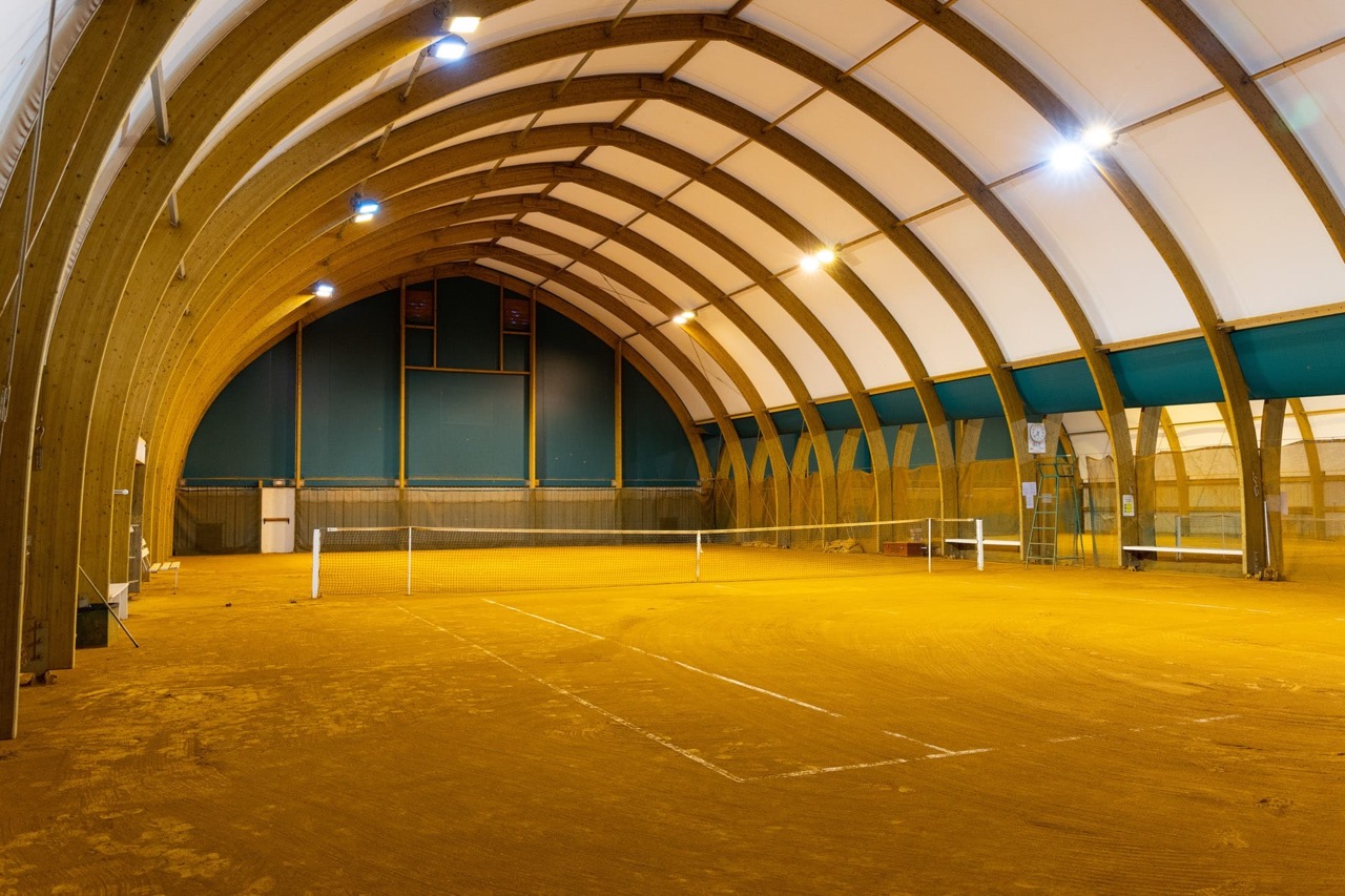 VN_STADE-PASCAL-LAPORTE_Tennis_court-terre-battue-couvert-1
