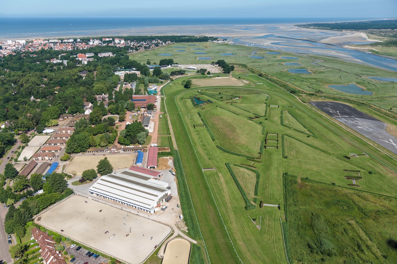 Vues-aeriennes-Parc-Equestre-2020-3