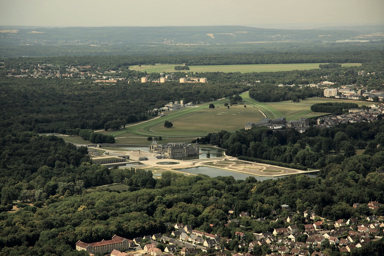 ©Mairiedechantilly-Chateau-Hippodrome-Grandes-ecuries