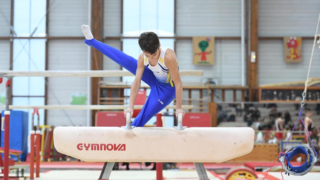 02-Salle-de-gymnastique-Delanoy