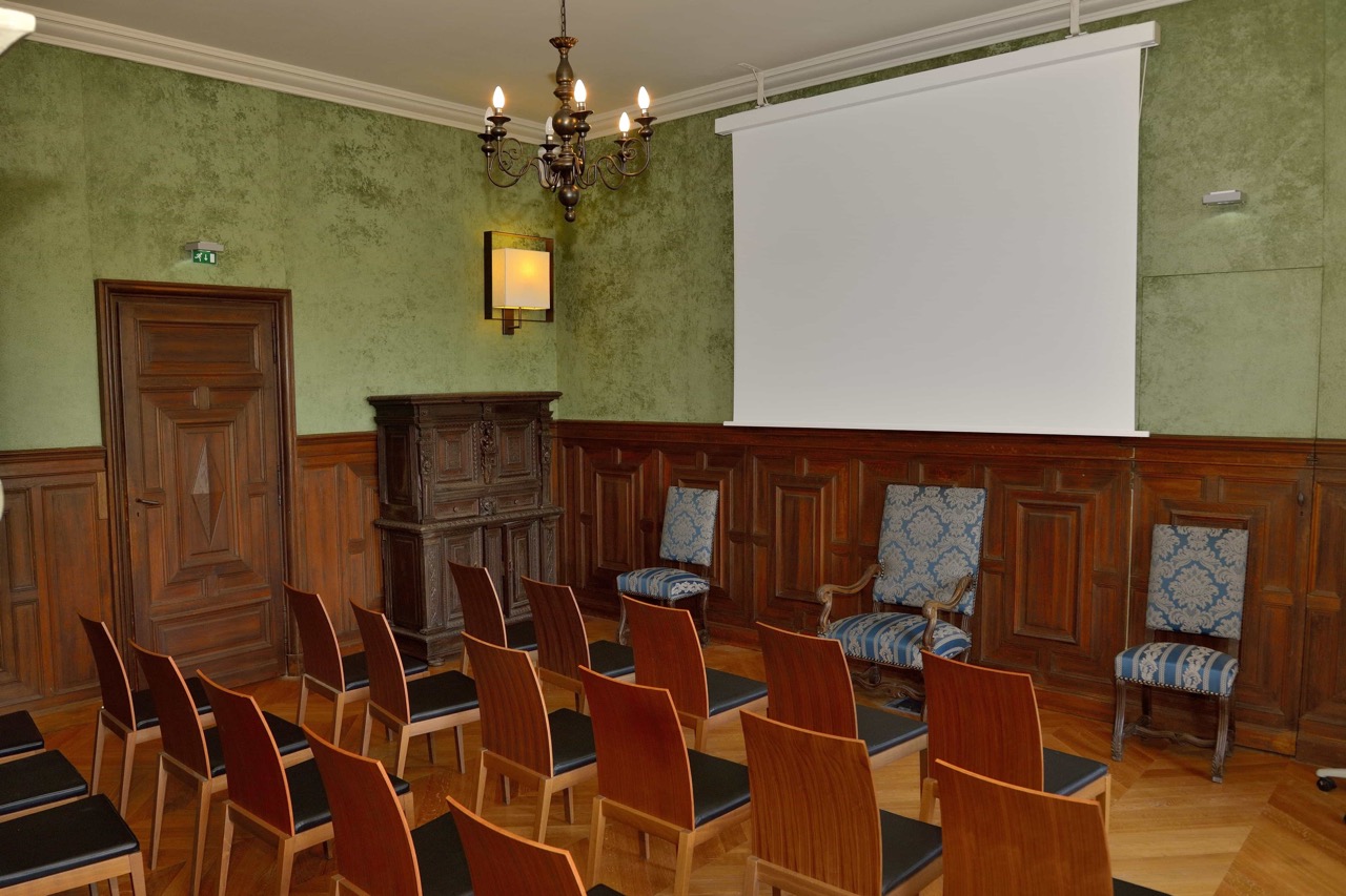 10-Salle-de-visionnage-video