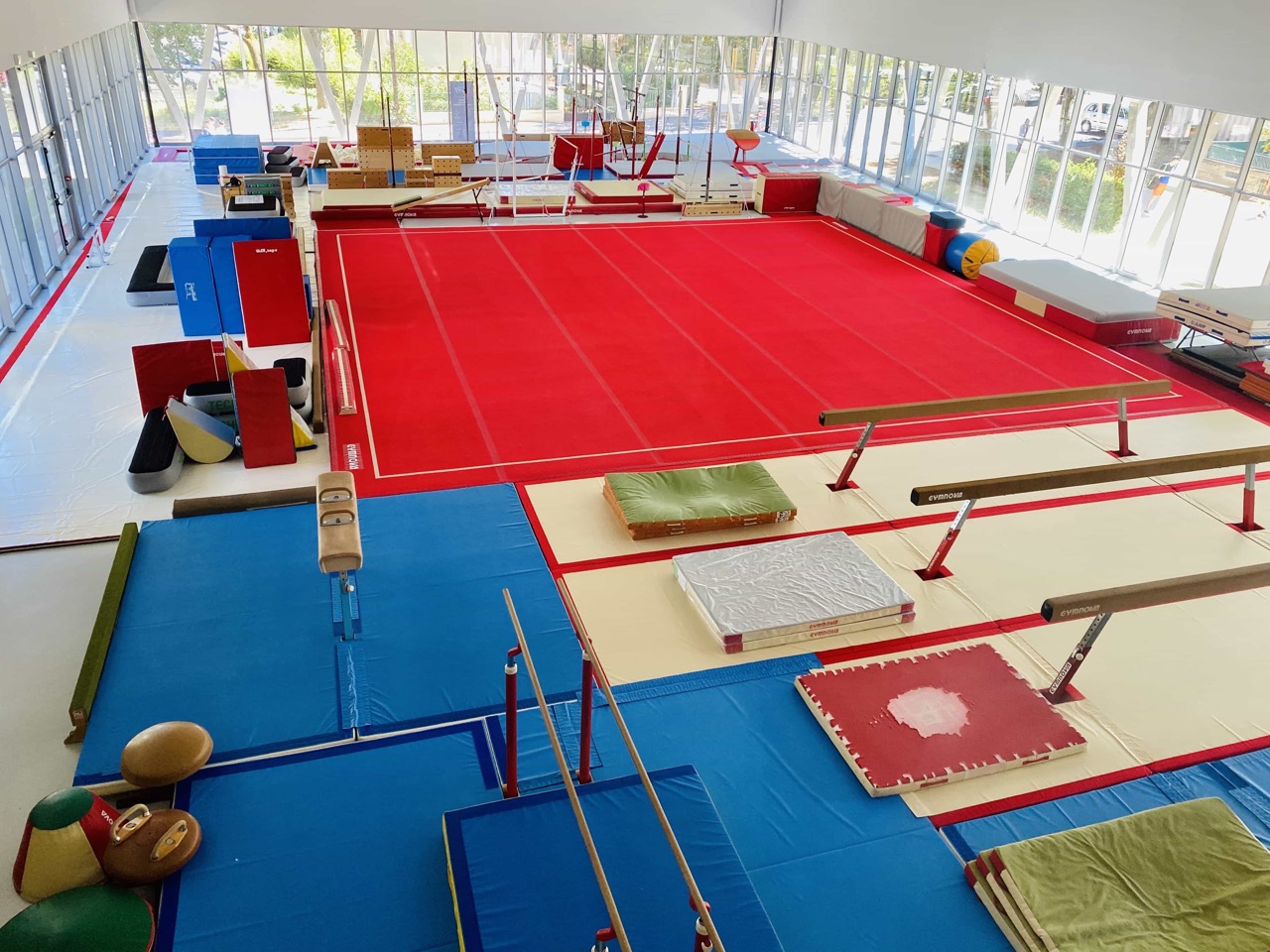 Equipement-1-Salle-de-gymnastique-Vue-de-haut