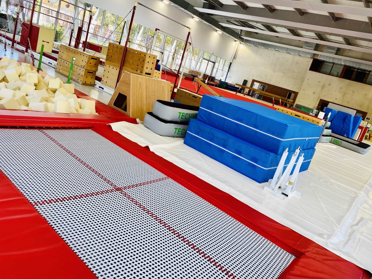 Equipement-1-Salle-de-Gymnastique1