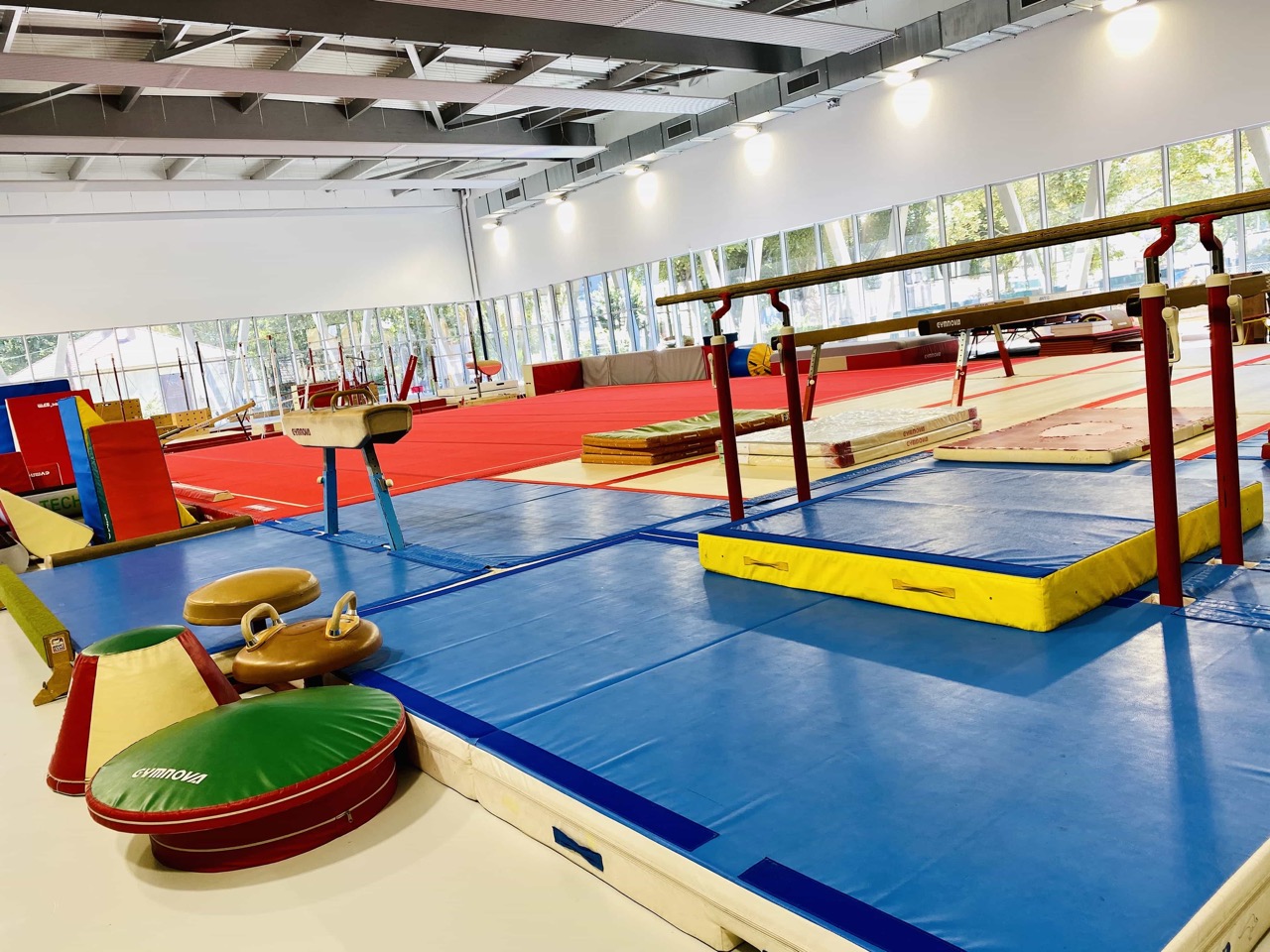 Equipement-1-Salle-de-Gymnastique3