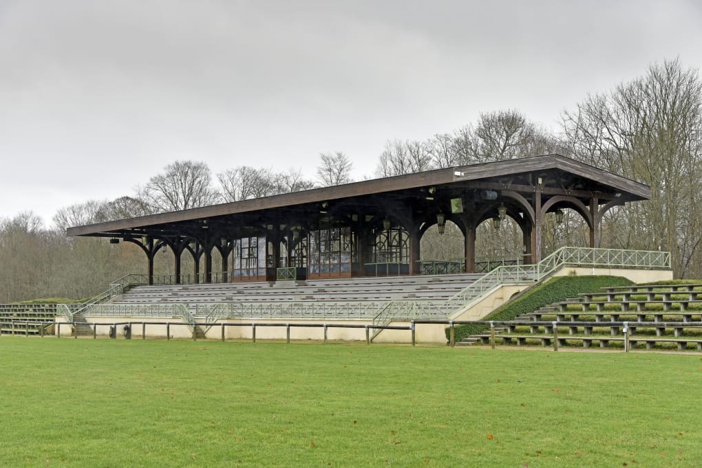 Grand-Parc-tribunes-couvertes-et-decouvertes-3