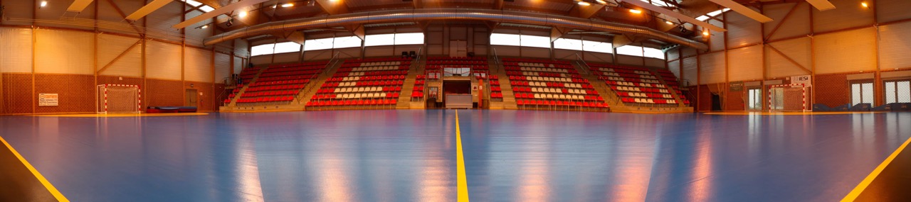 panorama-avec-tribunes