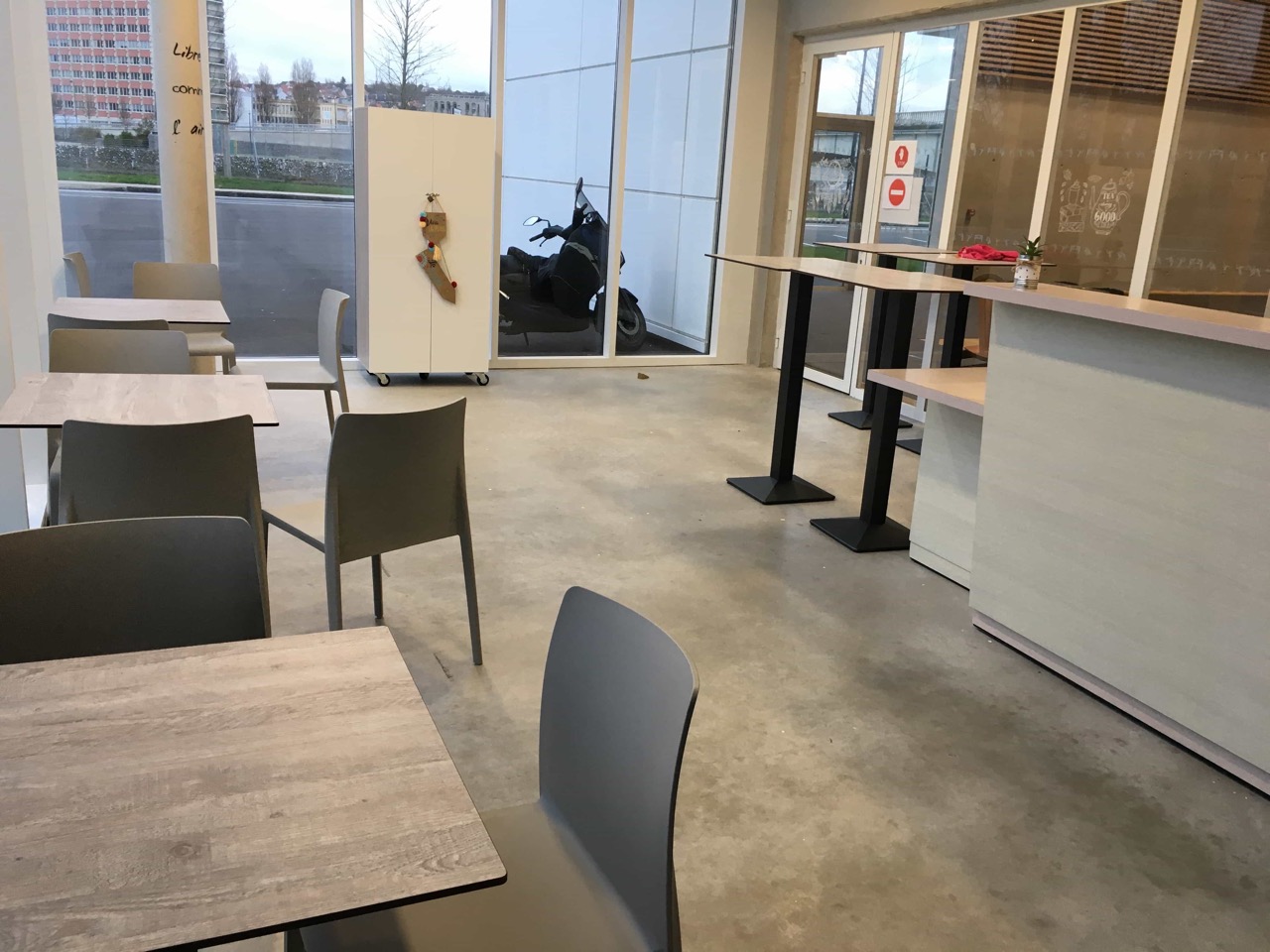 Salle-Cafeteria